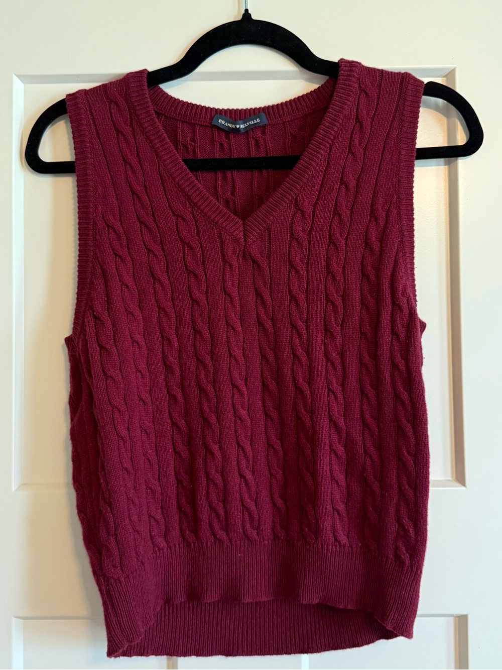 Brandy Melville Cable Knit V-Neck Sweater Vest - Burgundy